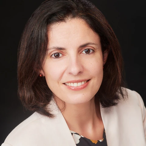 Dr Katherine Masselos - Cataract & Glaucoma Surgeon